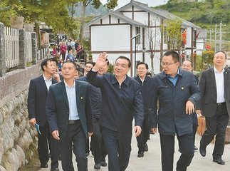 务实合作抱团发展 助推成渝同城发展